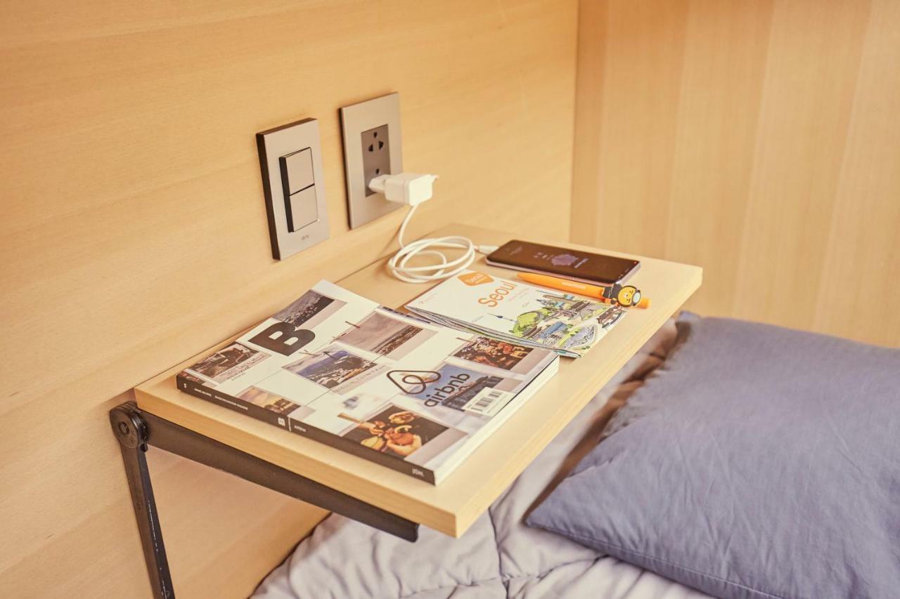 The Capsule Myeongdong Hostel Szöul Kültér fotó
