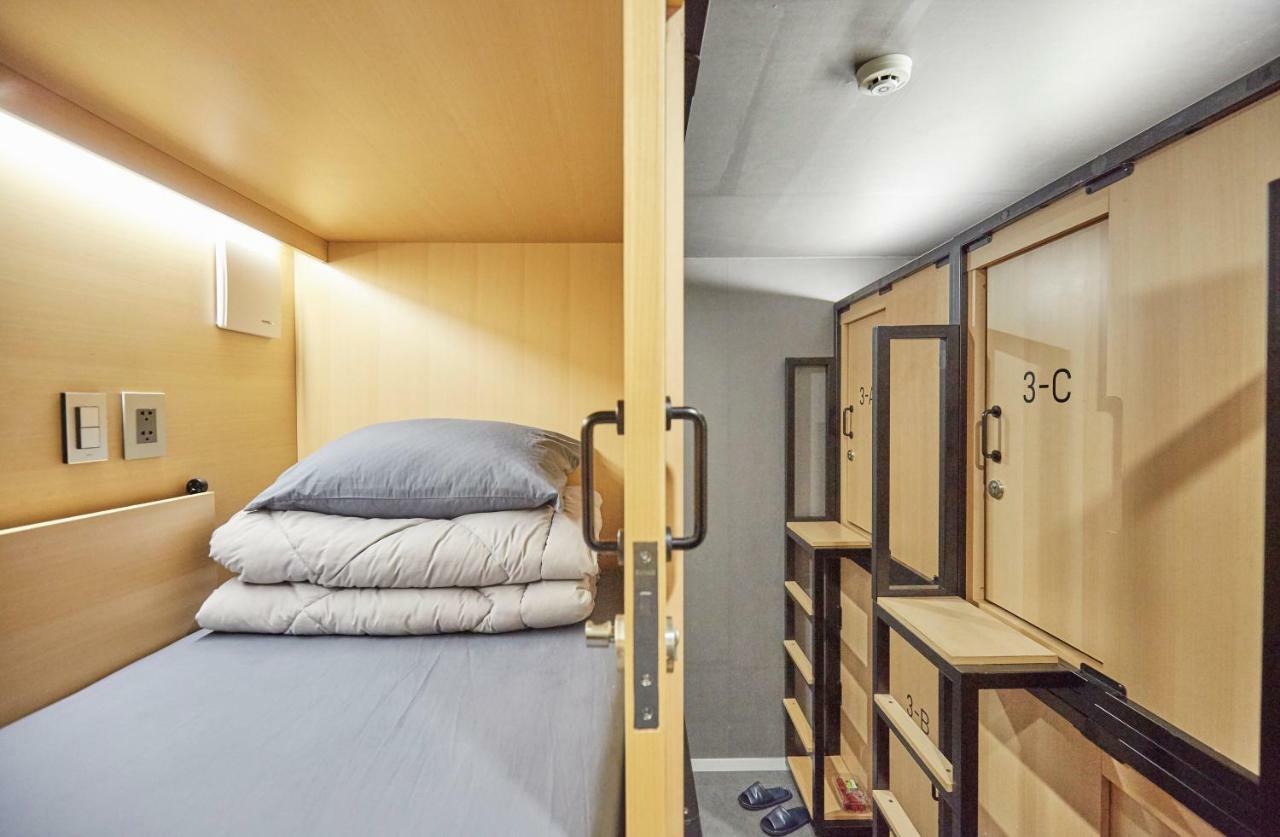 The Capsule Myeongdong Hostel Szöul Kültér fotó
